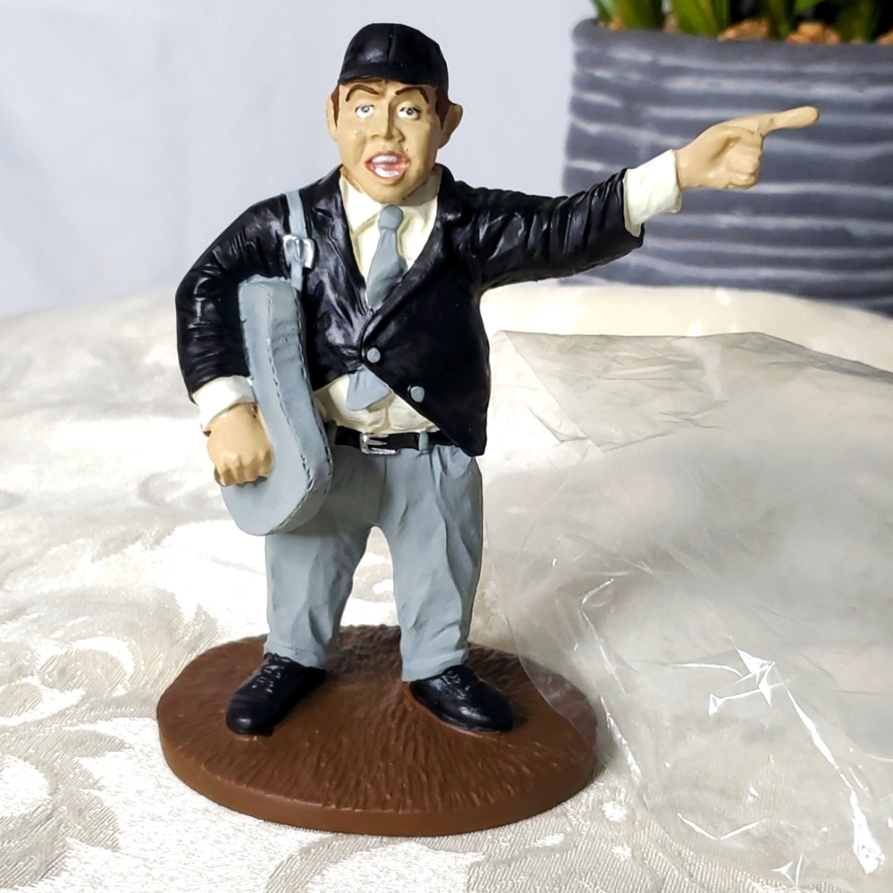 Umpire Figure